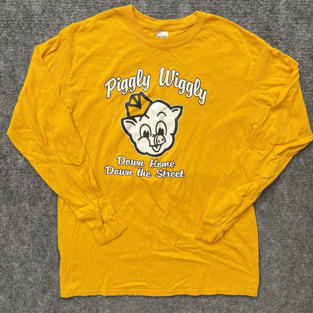 Gildan Piggly Wiggly Shirt Mens Medium Pig Logo‎ Long Sleeve Graphic Tee Yellow